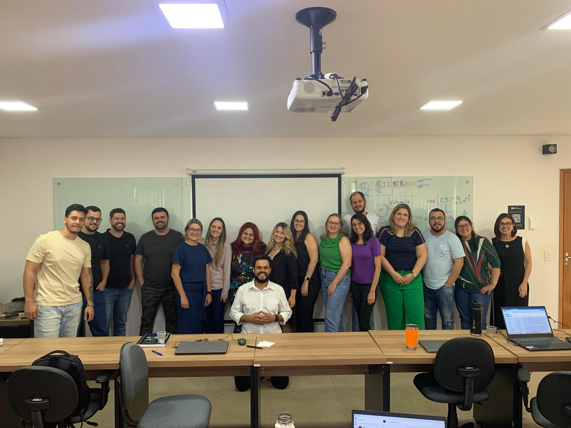 COMITÊ DE ESPECIALISTA CELEBRA MAIS UM ENCONTRO EM FEVEREIRO