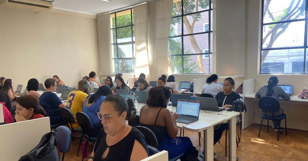 Alunos das licenciaturas realizam atividades práticas neste Sábado