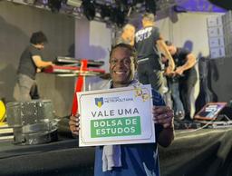 Faculdade Metropolitana marca presença no Show de Luan Pereira