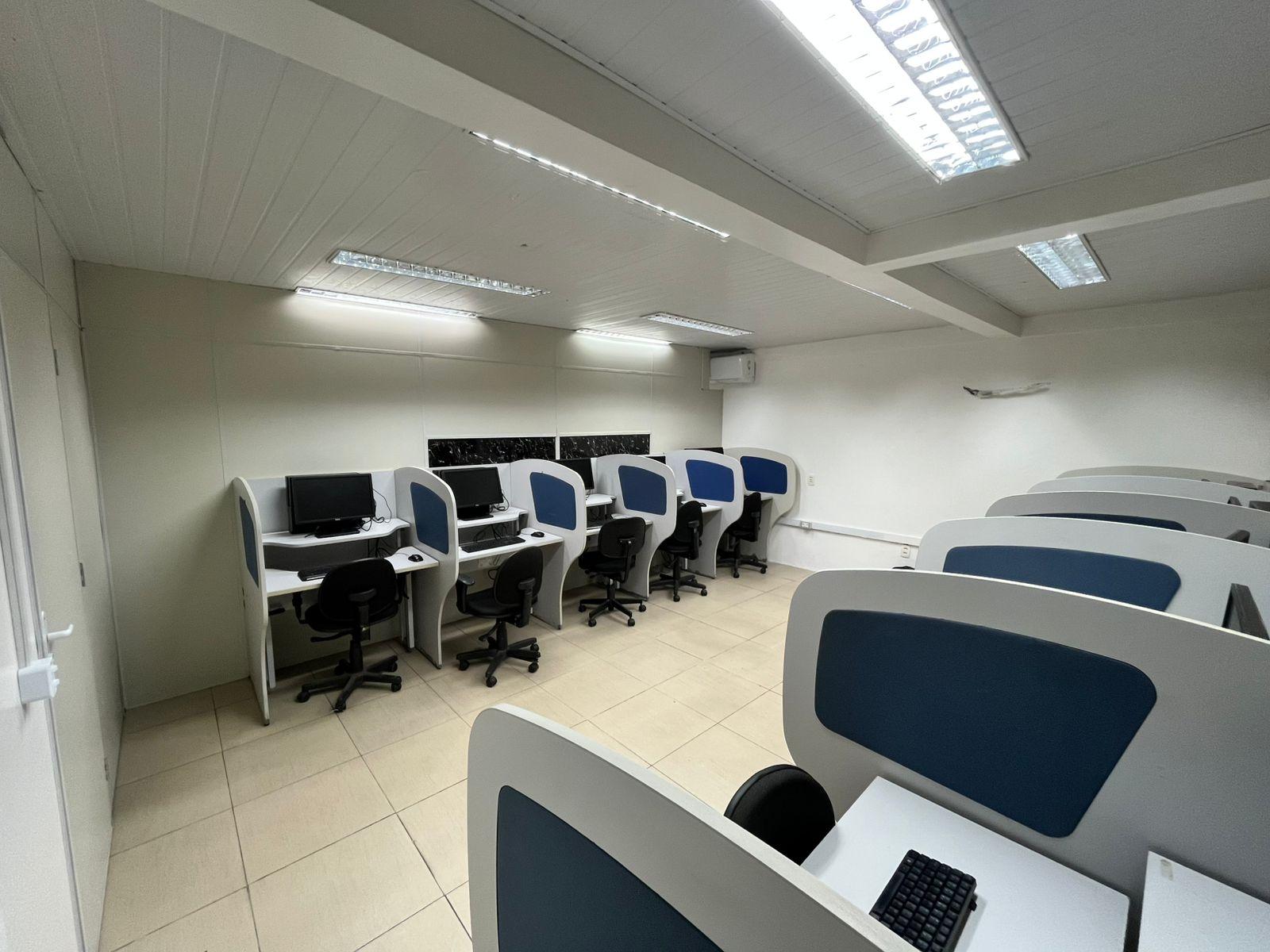 Novos polos da Faculdade Metropolitana