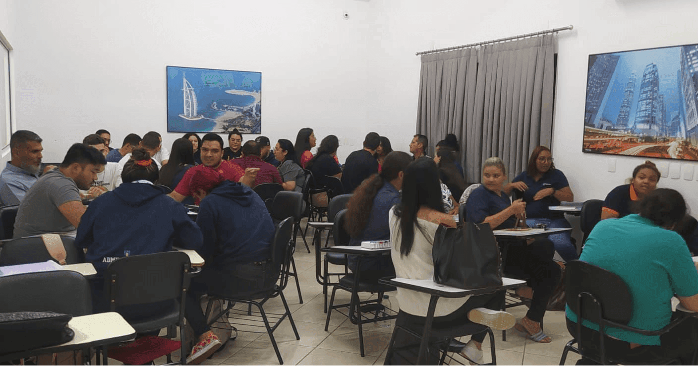 Aula com uso de metodologia ativa de ensino