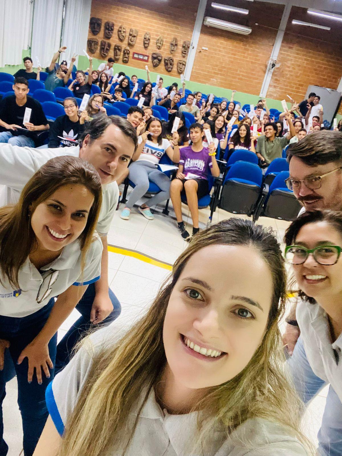 Faculdade Metropolitana na Escola