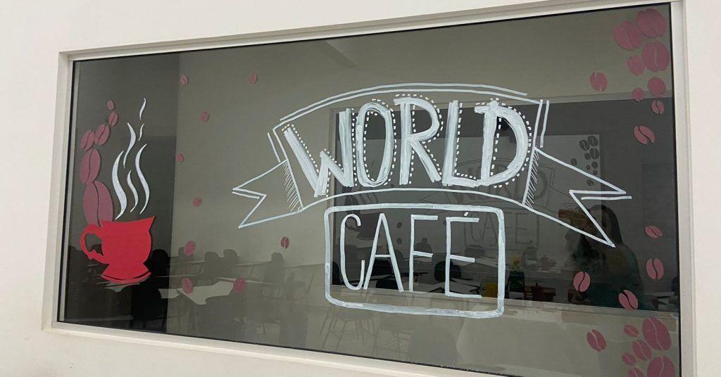 ALUNOS DE ADMINISTRAÇÃO PRESENCIAL PARTICIPAM DO WORLD CAFÉ