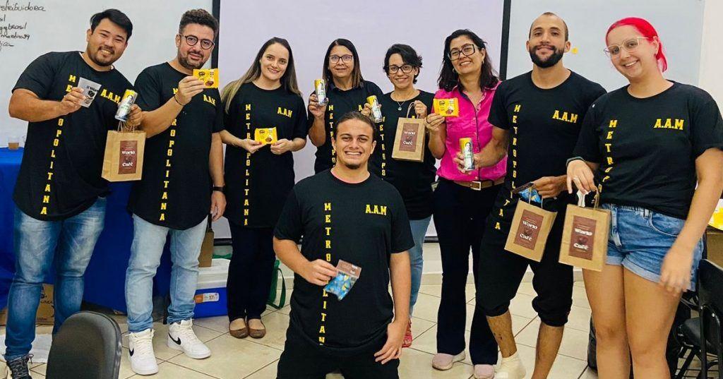 ALUNOS DO CURSO DE ADMINISTRAÇÃO FUNDAM ASSOCIAÇÃO ATLÉTICA DA FAMEESP