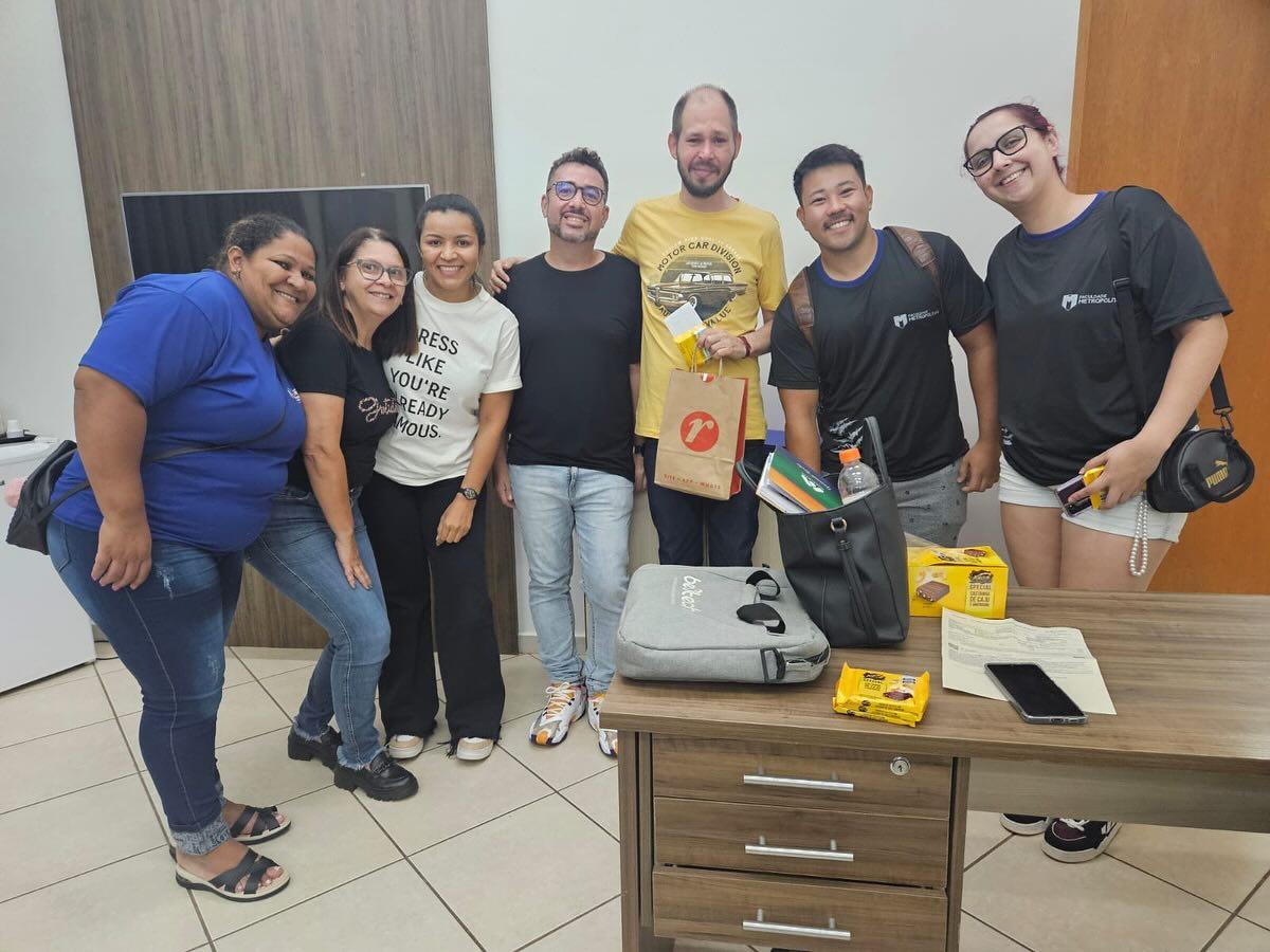 Homenagem ao Professor Thiago Tostes