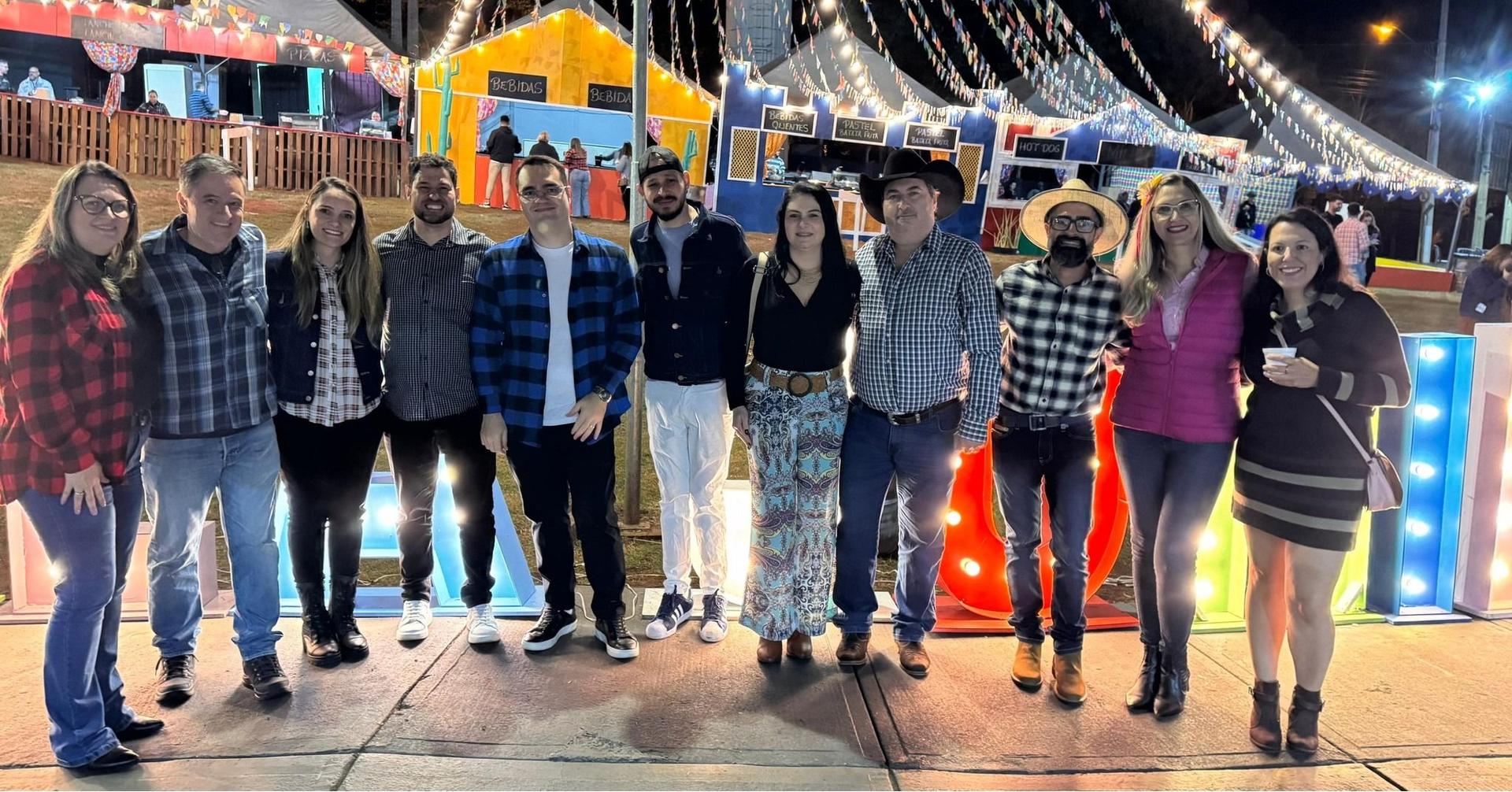 Arraiá Escola Metropolitana e Faculdade Metropolitana foi um sucesso