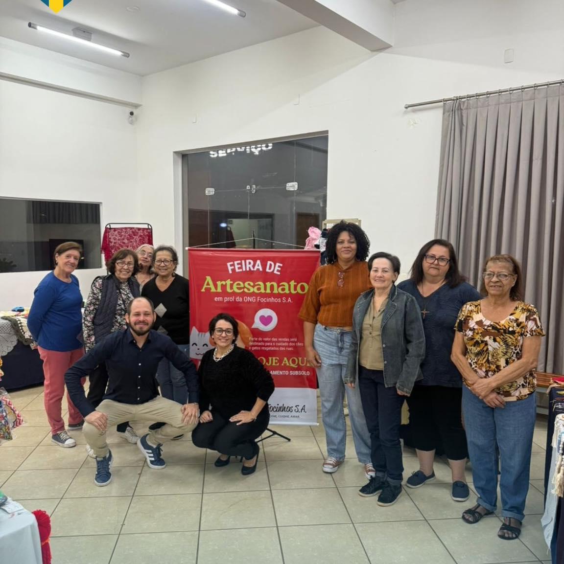 Feira de Artesanato na FAMEESP arrecada fundos para ONG Focinhos S.A.