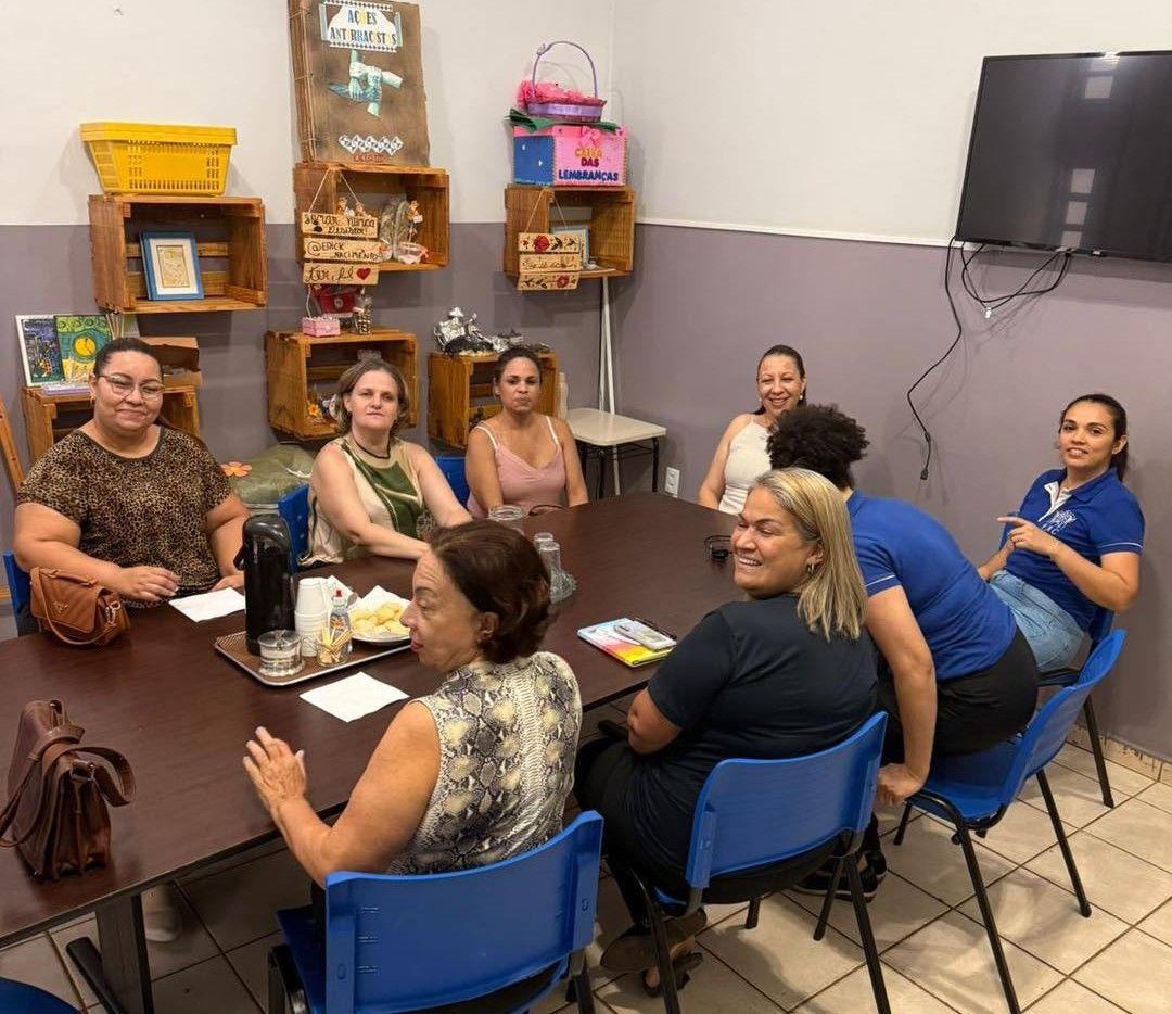 Visita Técnica ao GATMO aproxima estudantes de Serviço Social da prática profissional