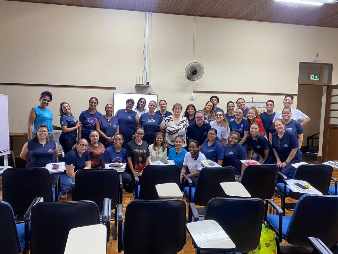 Palestra sobre Comunicação Não Violenta