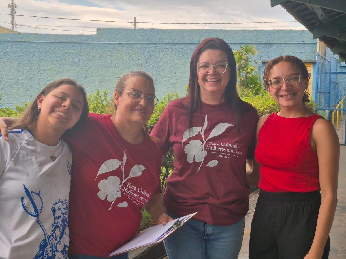 Licenciaturas em conexão com a prática