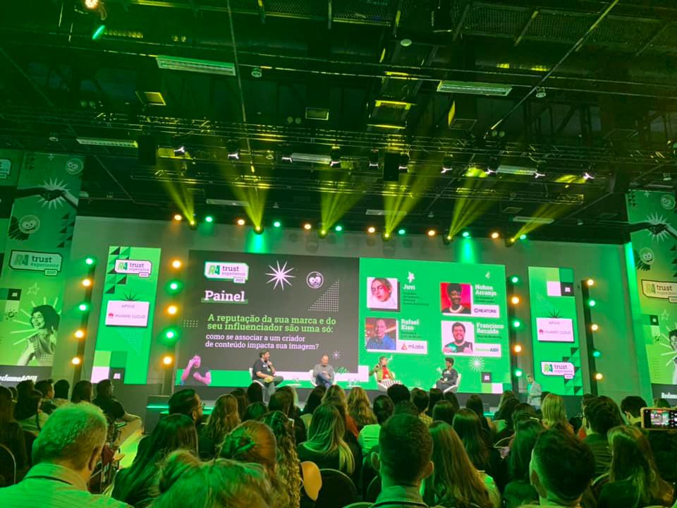 Faculdade Metropolitana participa de evento do Reclame Aqui